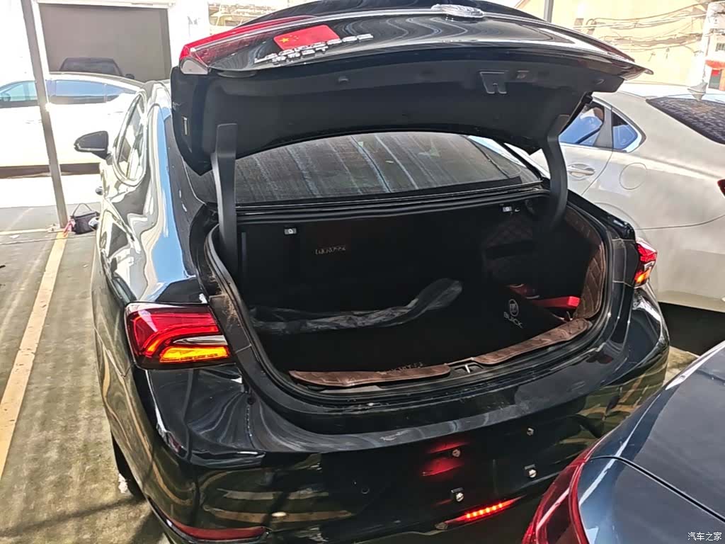 Buick LaCrosse, 2022 19