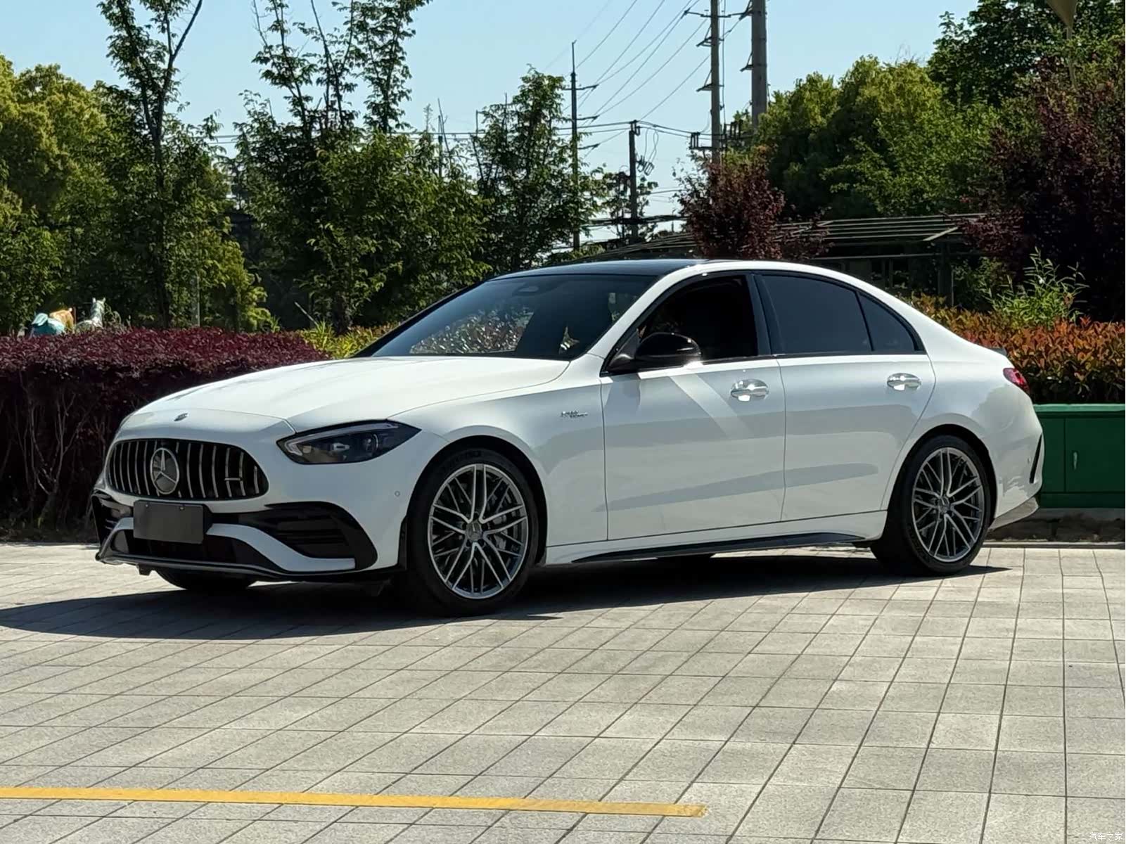 Mercedes-Benz C-Class, 2025 1