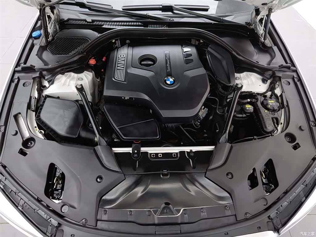 BMW 5 Series, 2018 6