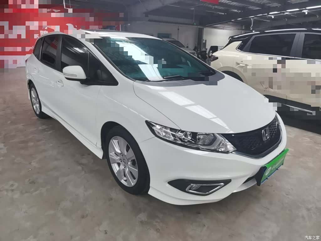 Honda Jade, 2015 4