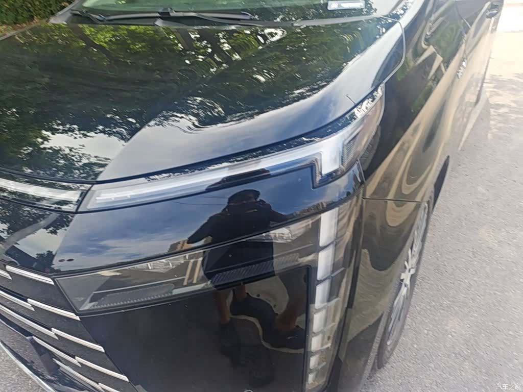 Trumpchi E8, 2024 24
