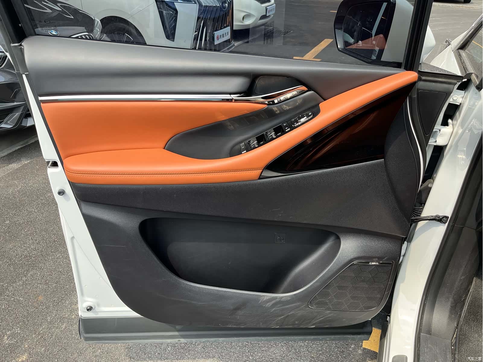 Trumpchi M8, 2025 6