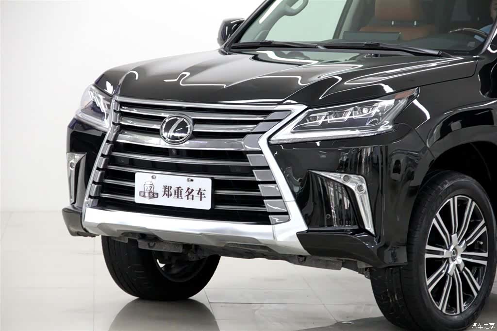 Lexus LX, 2020 37