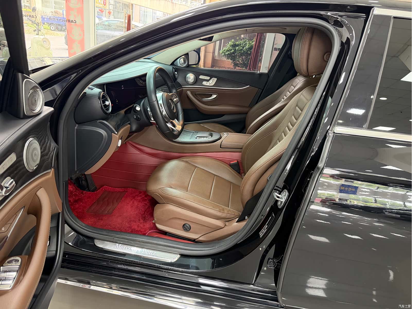 Mercedes-Benz E-Class, 2019 4