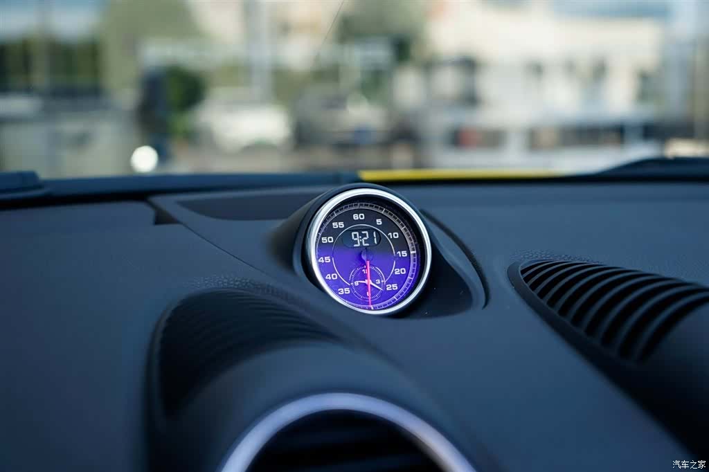 Porsche Boxster, 2024 22
