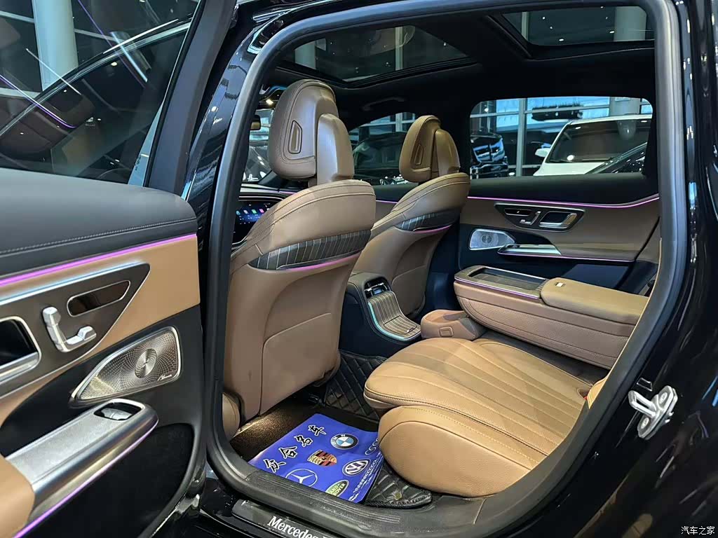 Mercedes-Benz E-Class, 2025 8