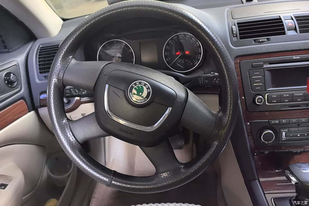 Skoda Octavia, 2012 15