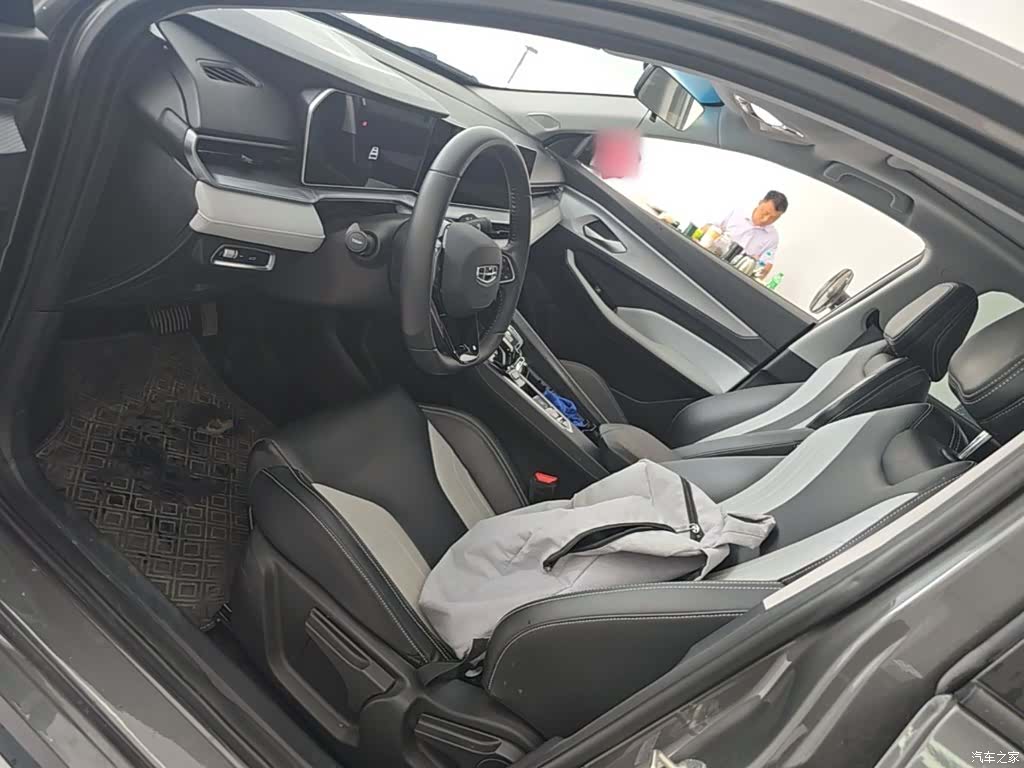 Geely Binray, 2024 16