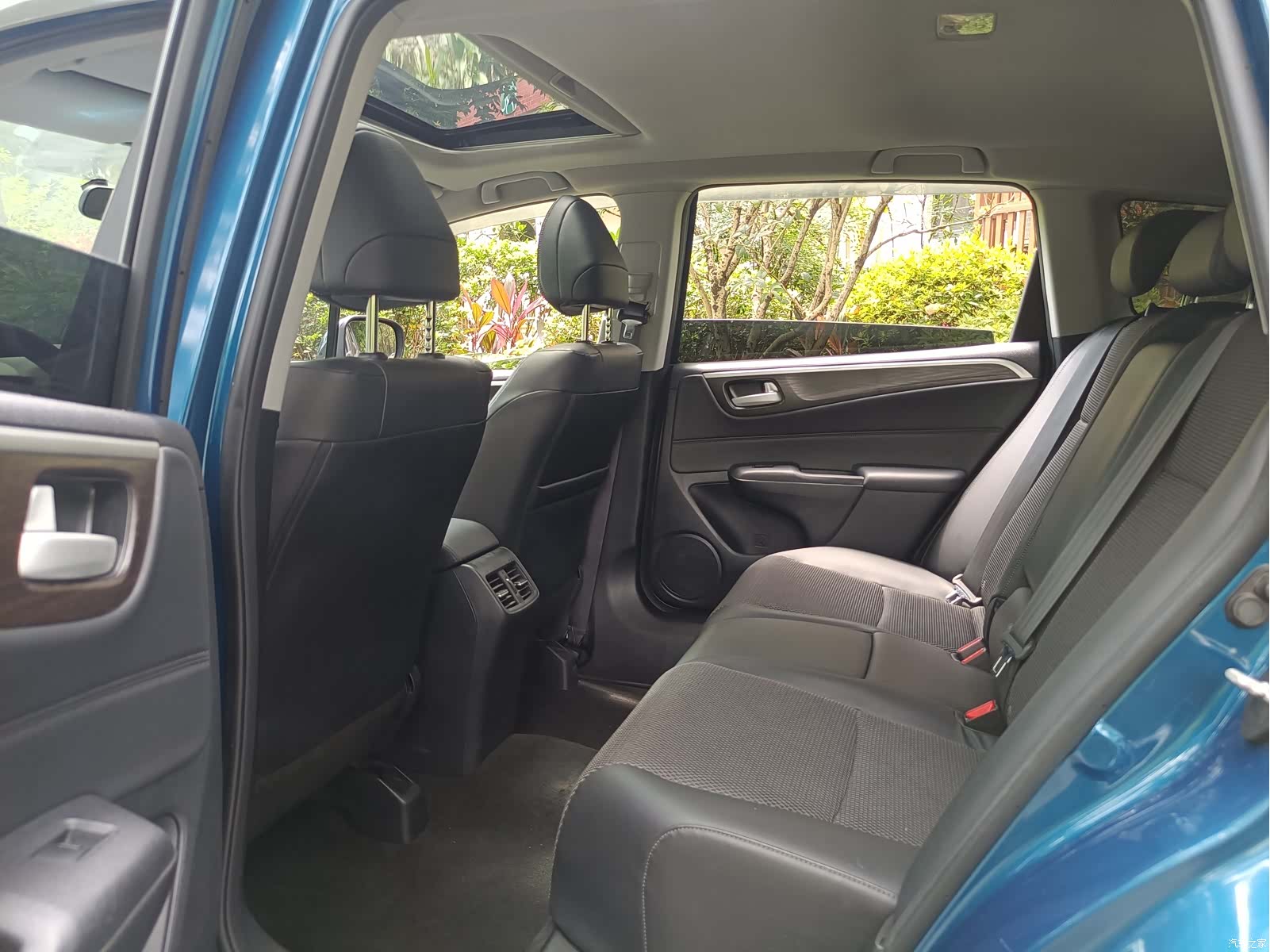 Honda Jade, 2016 10