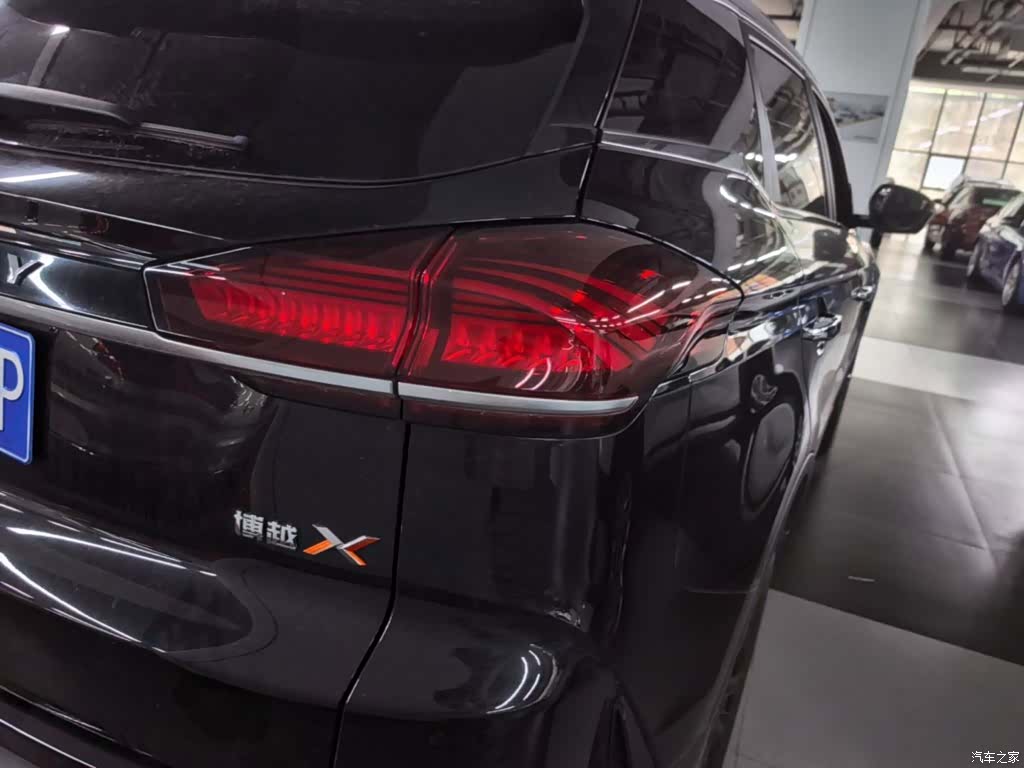 Geely Boyue, 2022 8