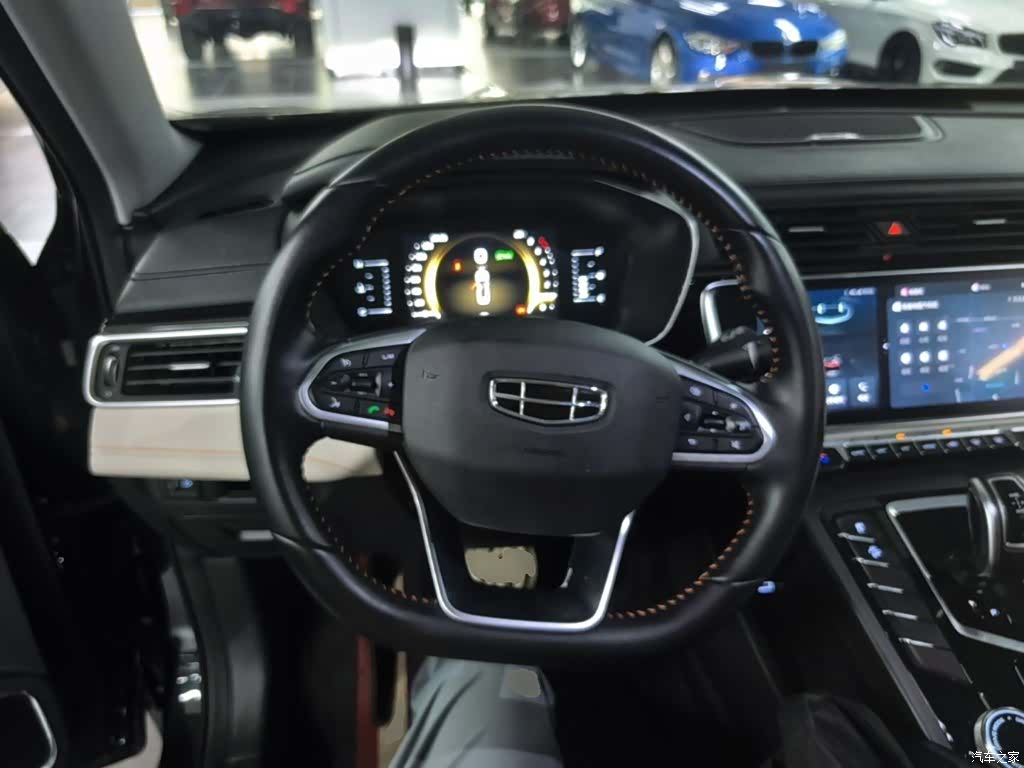 Geely Boyue, 2022 11