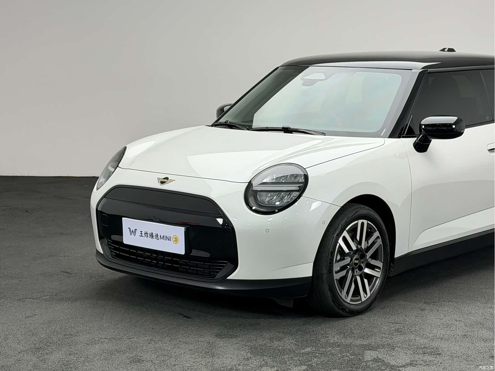Mini Cooper, 2025 4