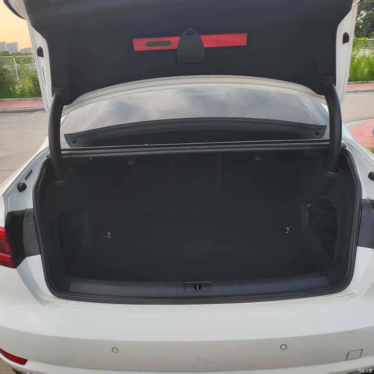 Audi A4L, 2017 8
