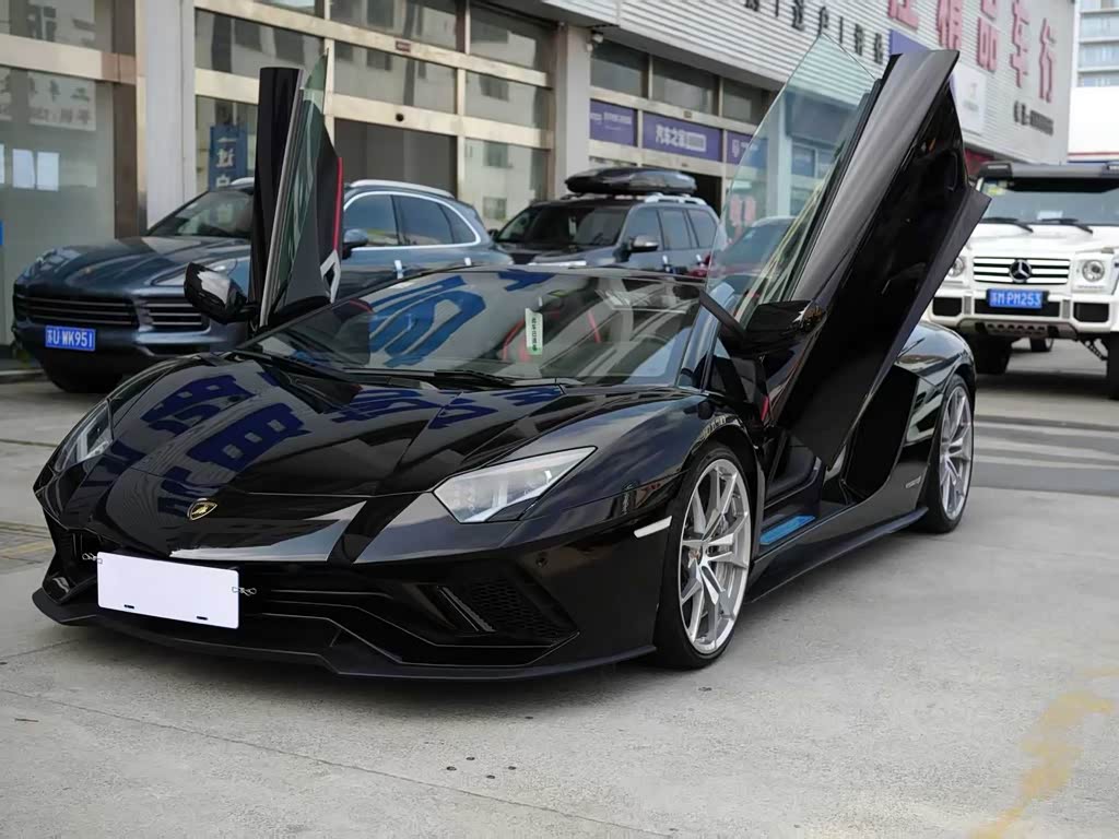 Lamborghini Aventador 2018 Aventador S Roadster