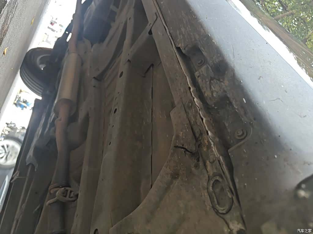 Geely X6, 2017 21