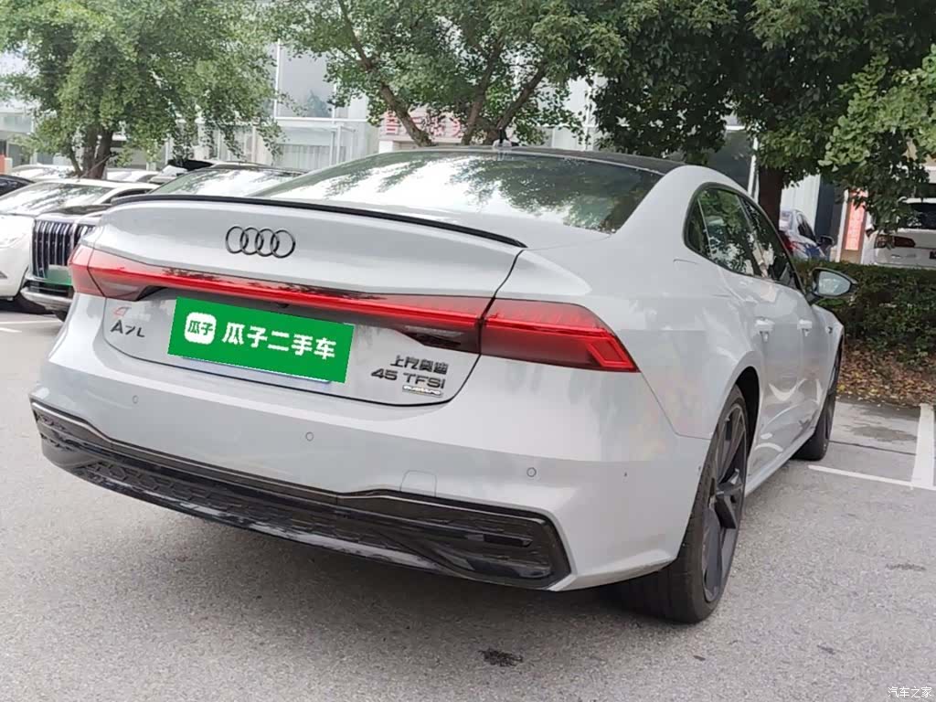 Audi A7L, 2025 7