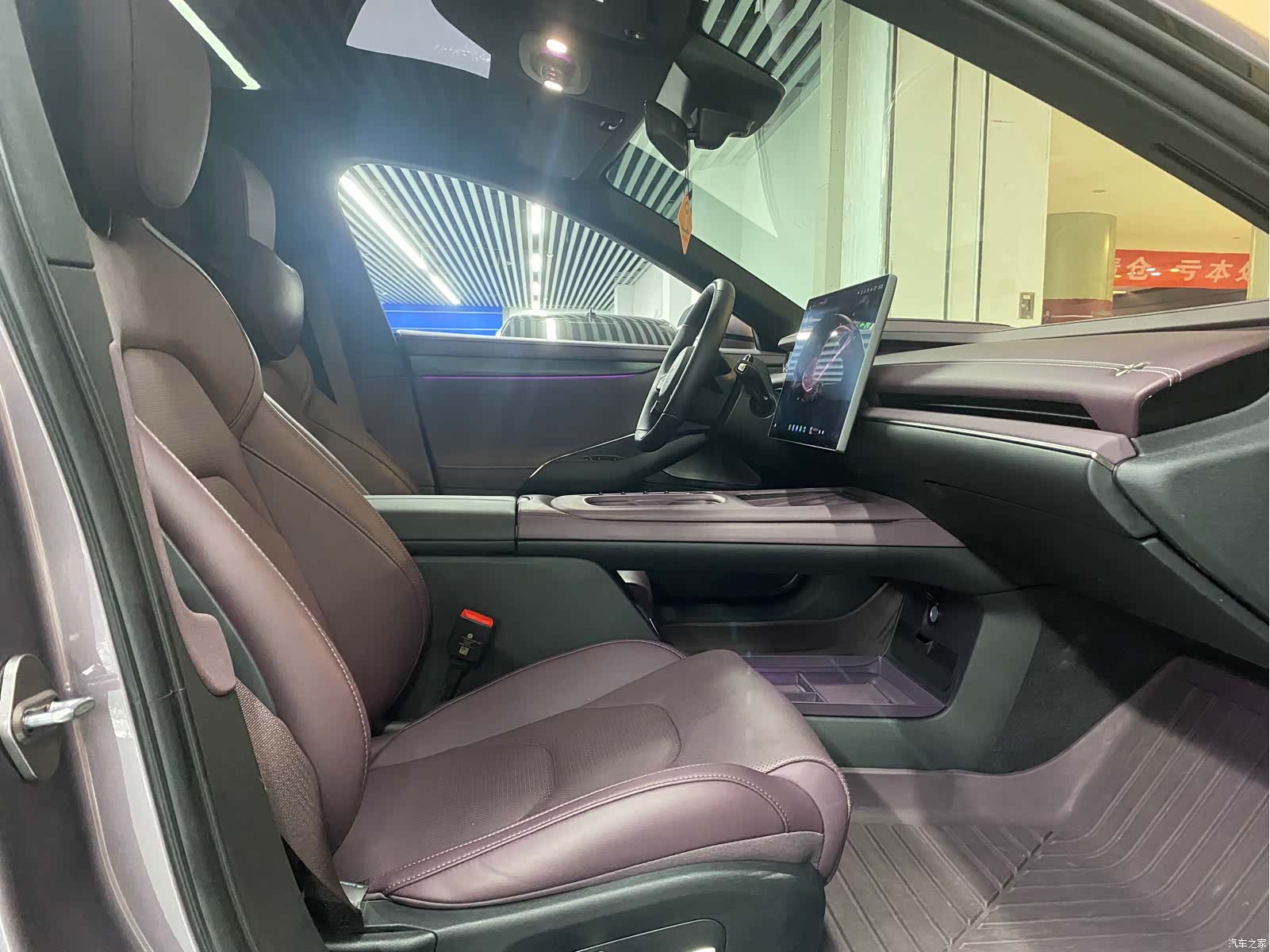 Xiaomi SU7, 2024 13