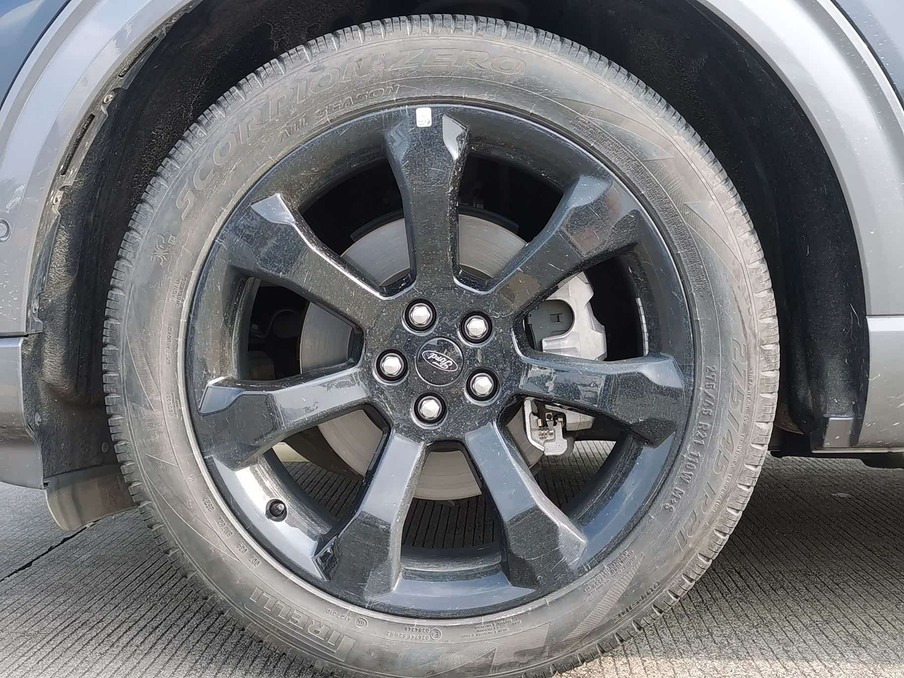 Ford Explorer, 2022 13