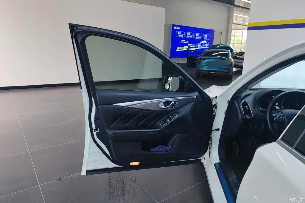 Infiniti Q50L, 2016 7