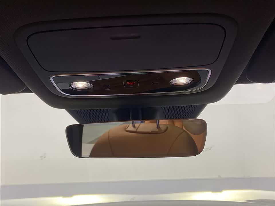 AITO Ask the world M9