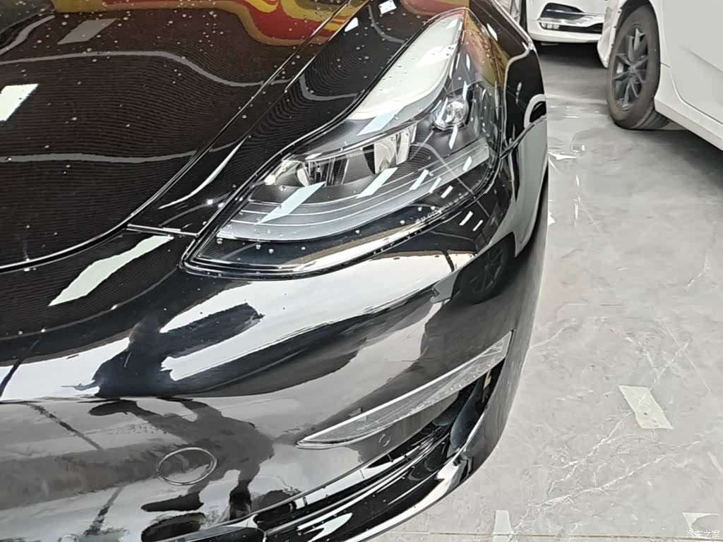 Tesla Model 3, 2022 24