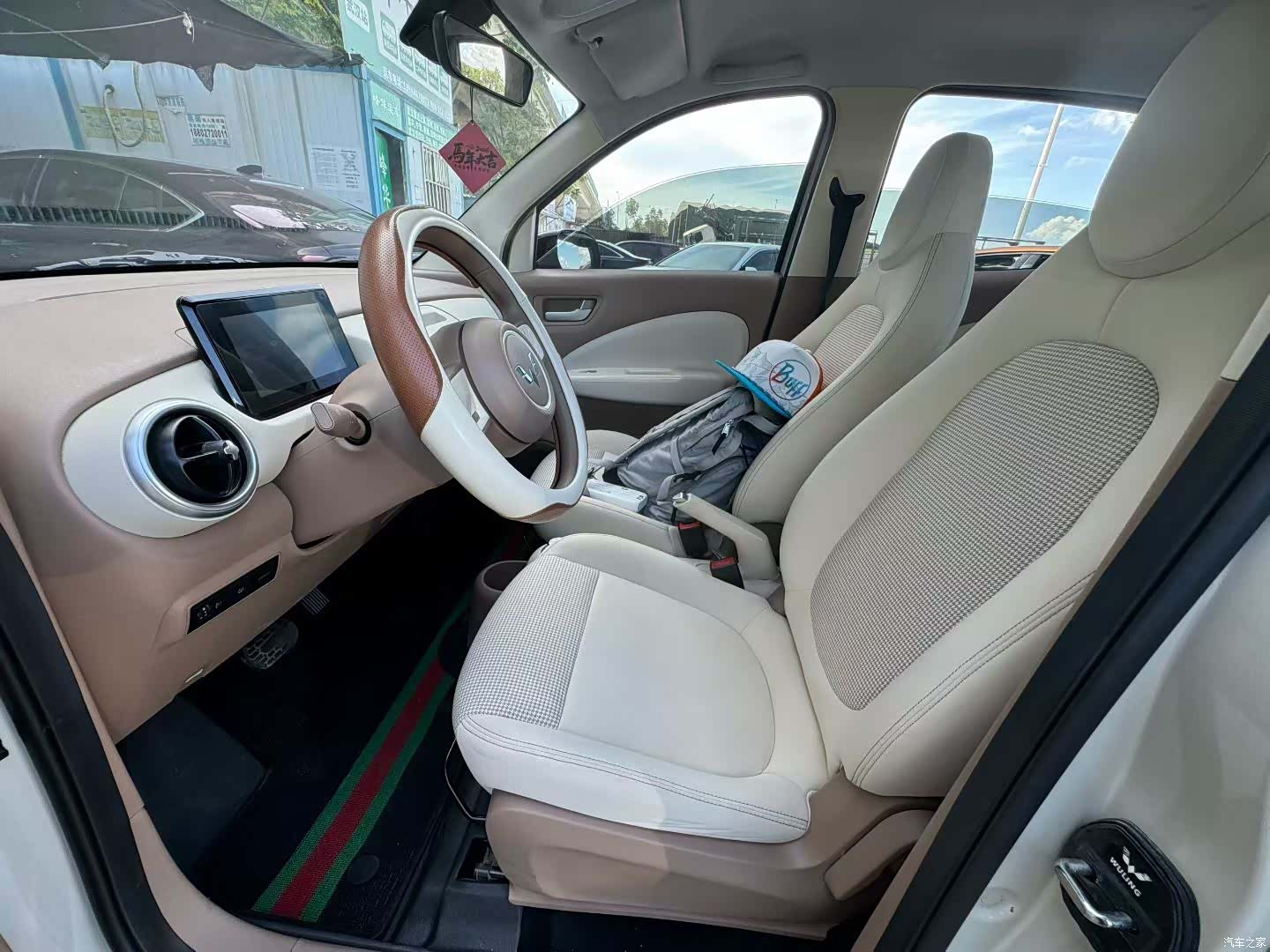 Wuling MINIEV, 2025 4