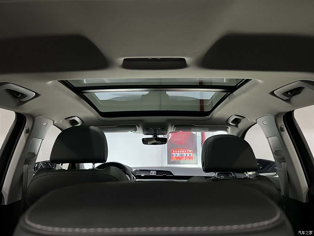 Audi Q3, 2022 13