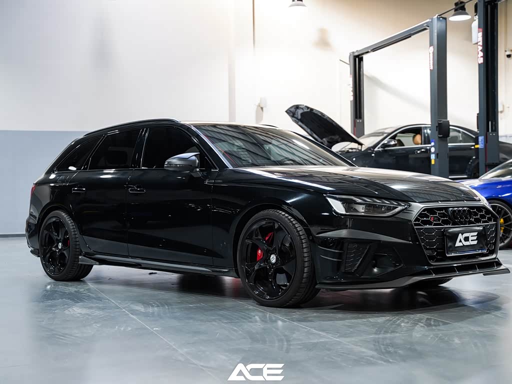 Audi S4