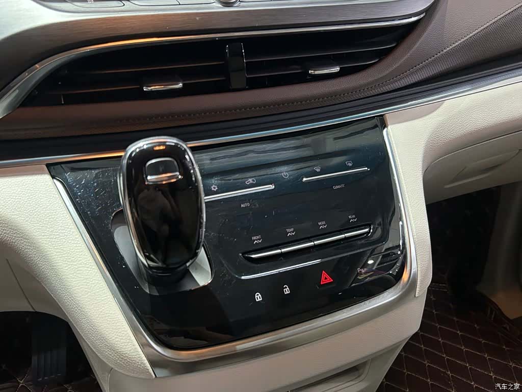 Buick GL8, 2023 14