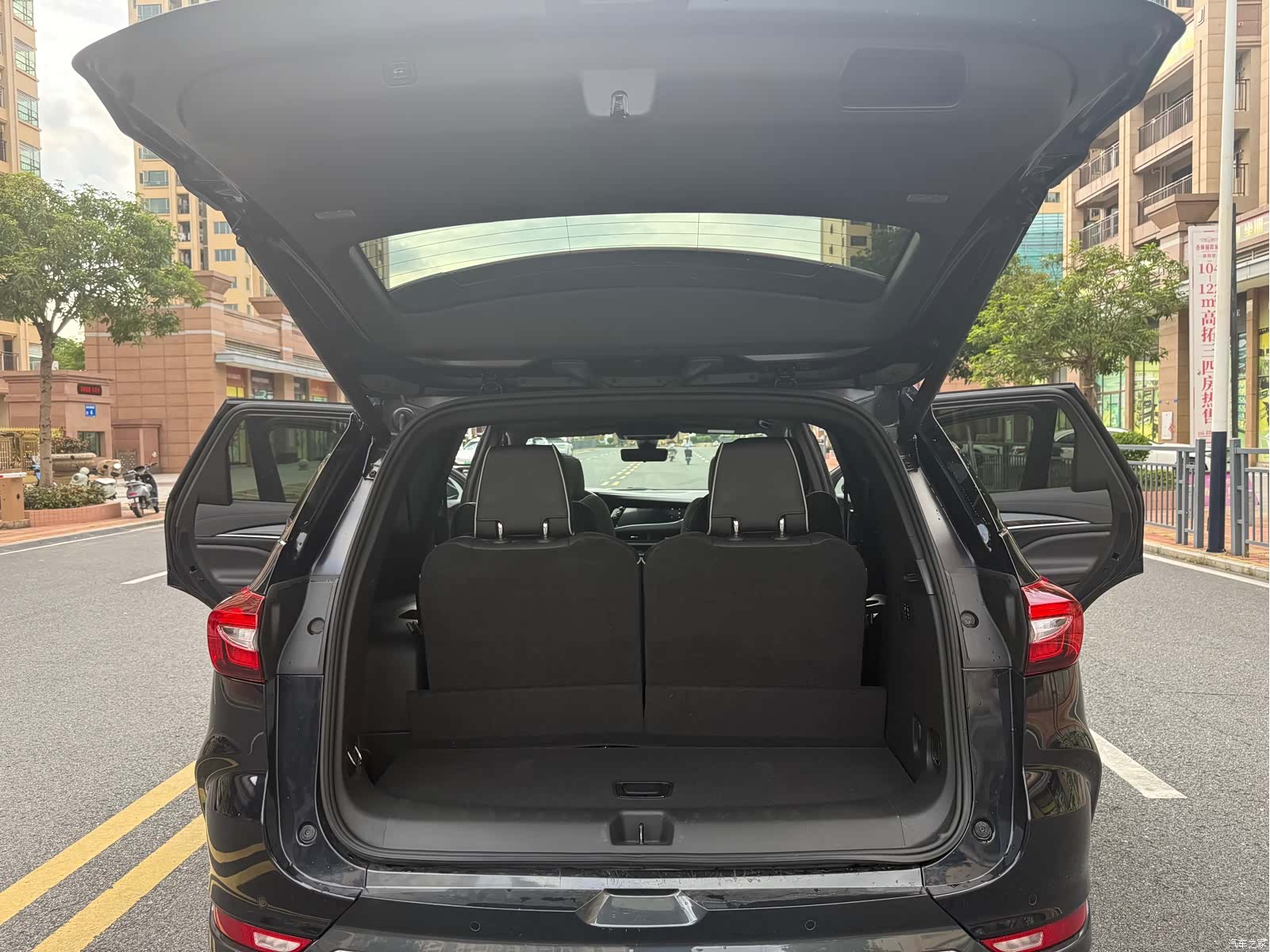Buick Enclave, 2023 17