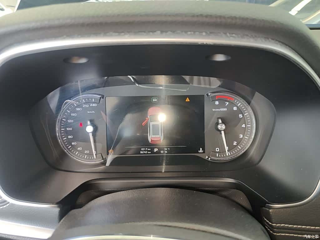 Roewe RX5, 2017 12