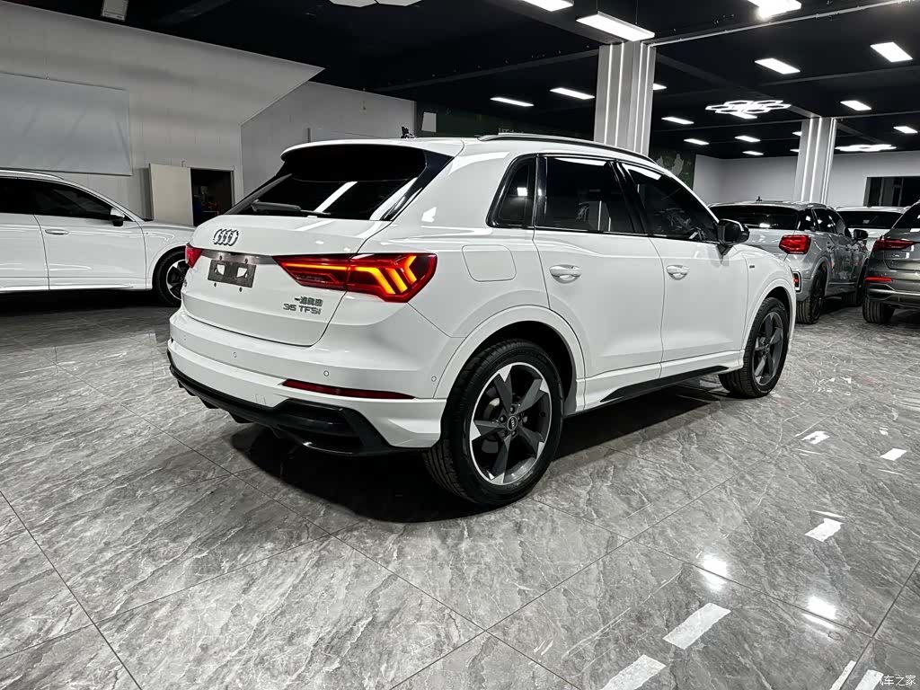 Audi Q3, 2022 9