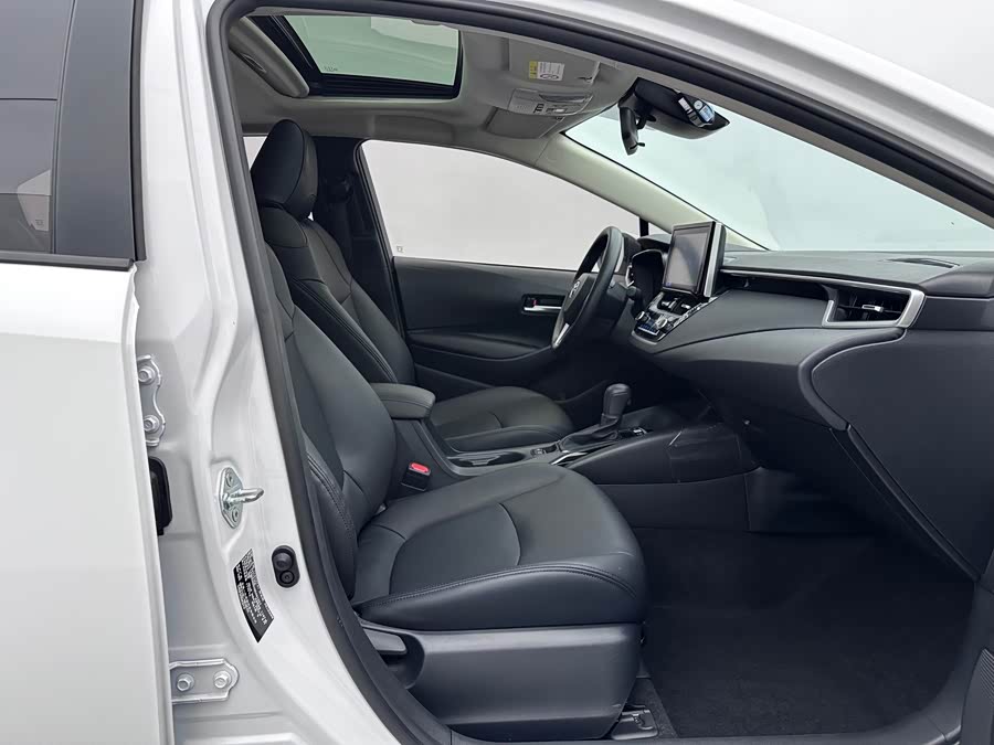 Toyota Corolla 2022, фото 12