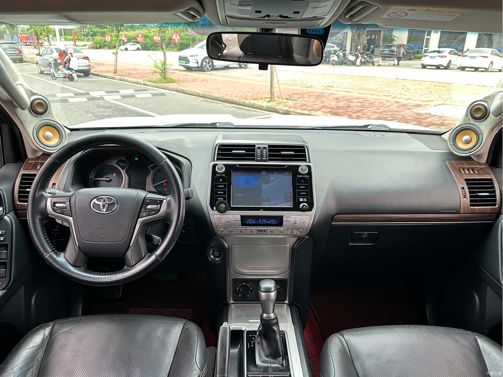 Toyota Prado, 2018 12