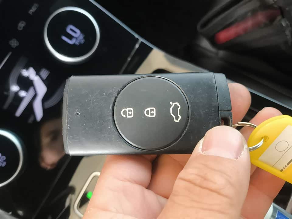 Exeed Chasing the wind