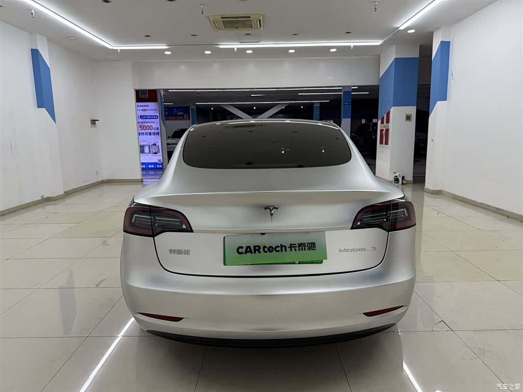 Tesla Model 3, 2023 все фото