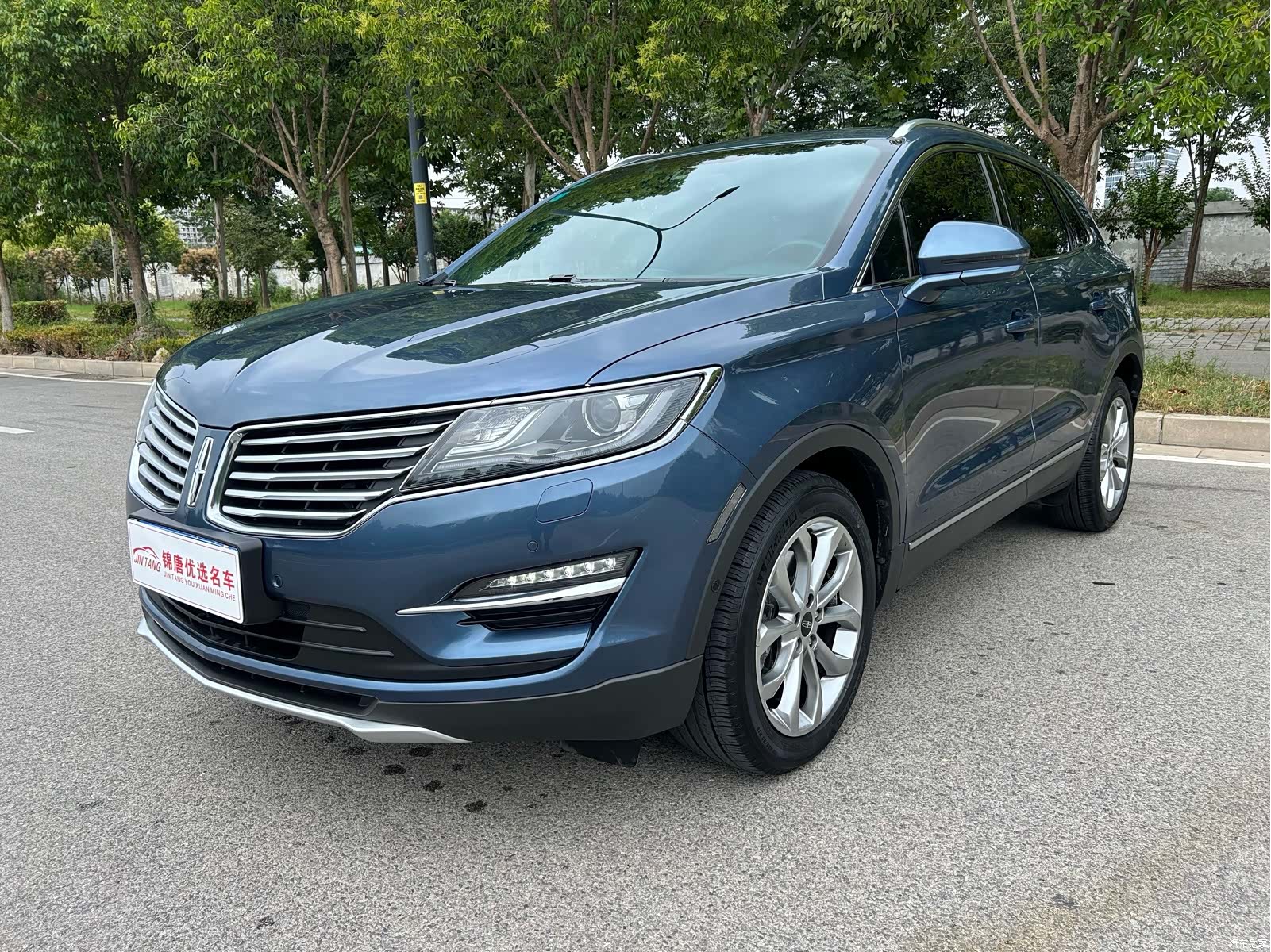 Lincoln MKC, 2019 1