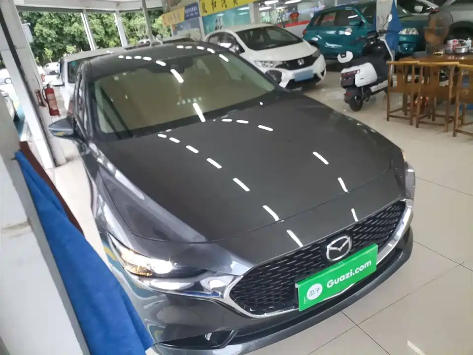 Mazda 3 Angkesaila