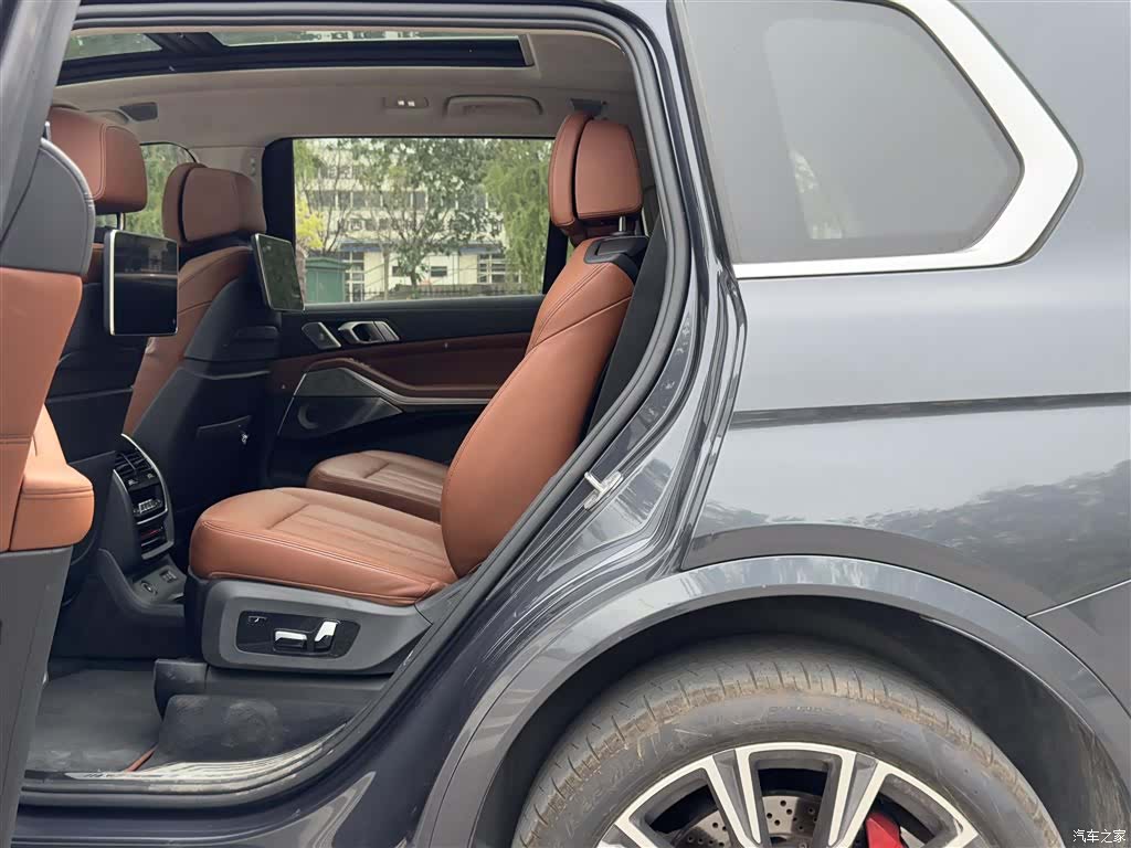 BMW X7, 2021 7