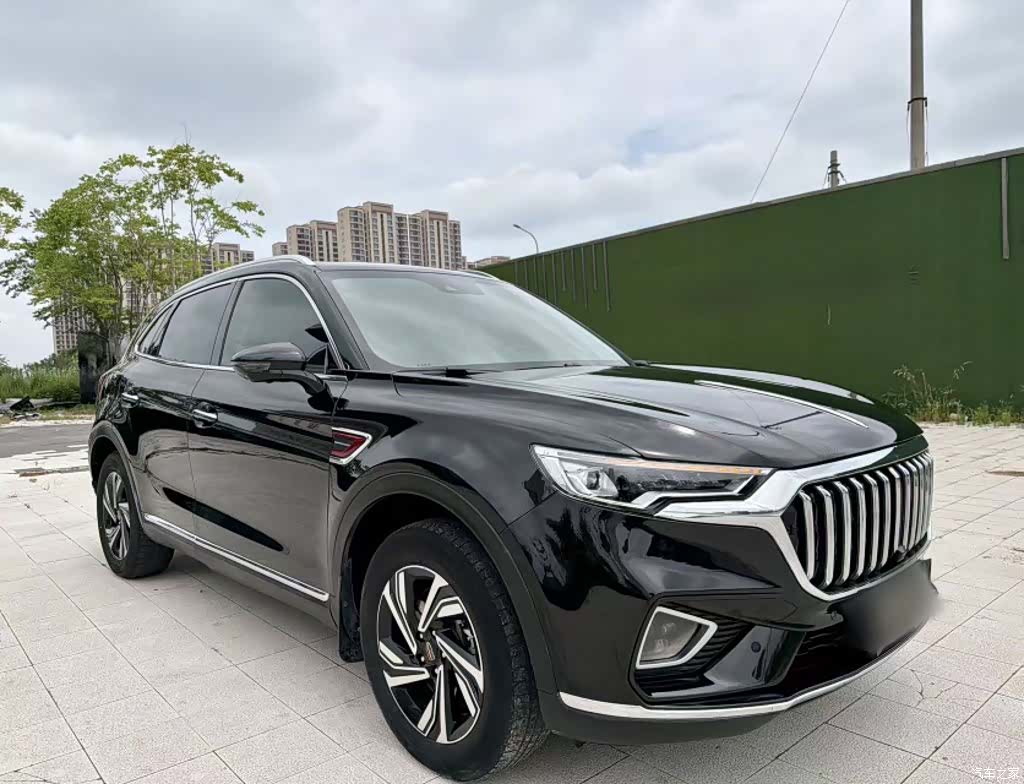 Hongqi HS5, 2022 10