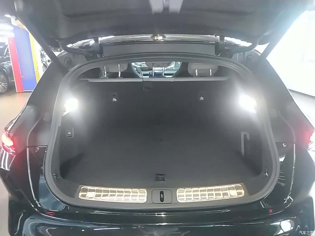 NIO ET5, 2024 19