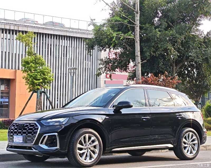 Audi Q5L, 2021 1