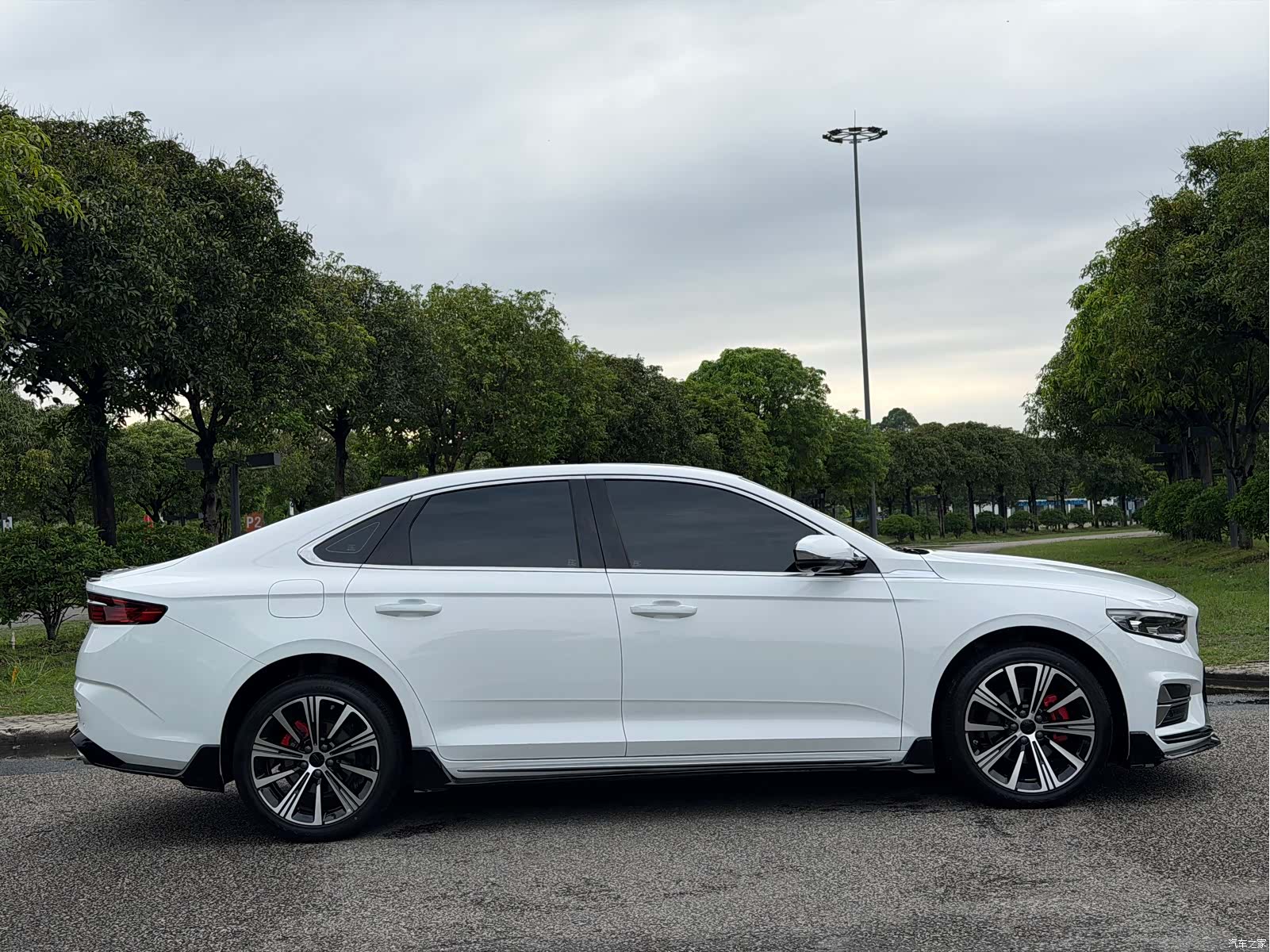 Geely Preface, 2025 29