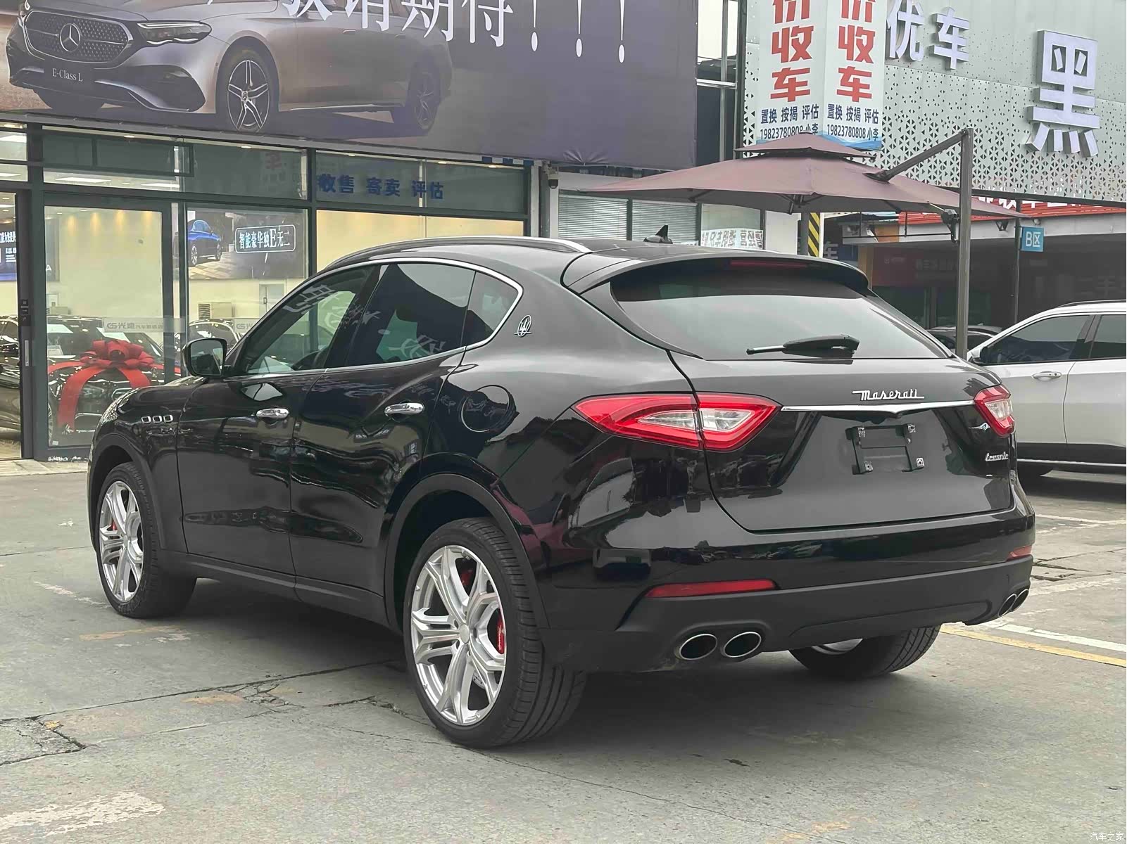 Maserati Levante, 2018 все фото