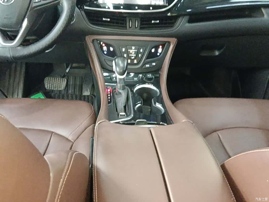 Buick Envision Plus, 2021 14