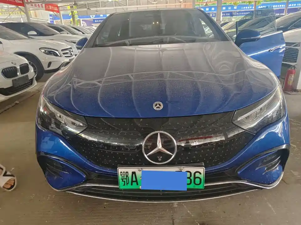 Mercedes-Benz EQE
