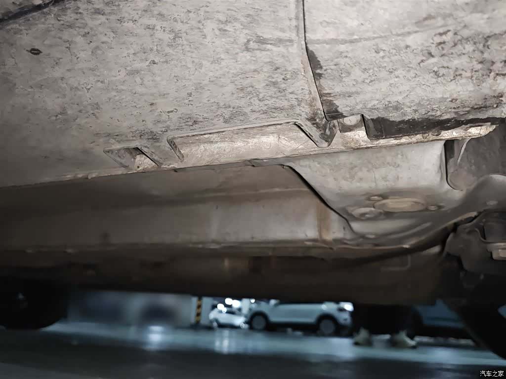 Geely Emgrand, 2019 16