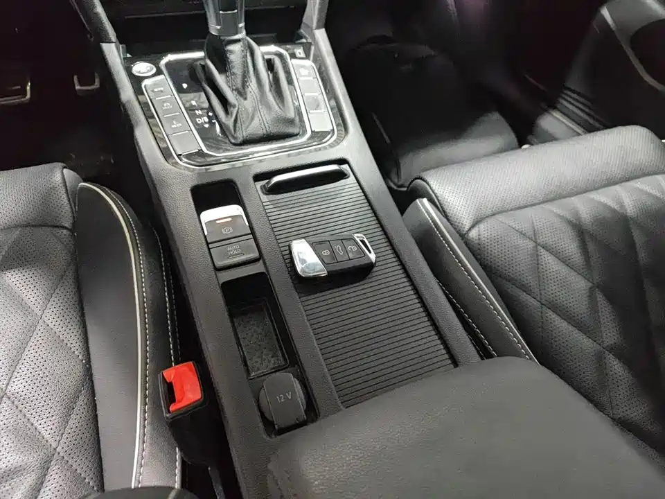 Volkswagen Magotan GTE