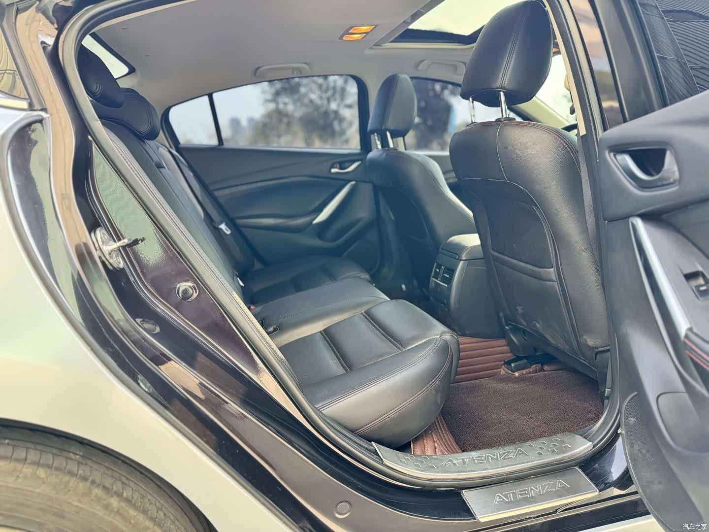 Mazda Atenza, 2015 12