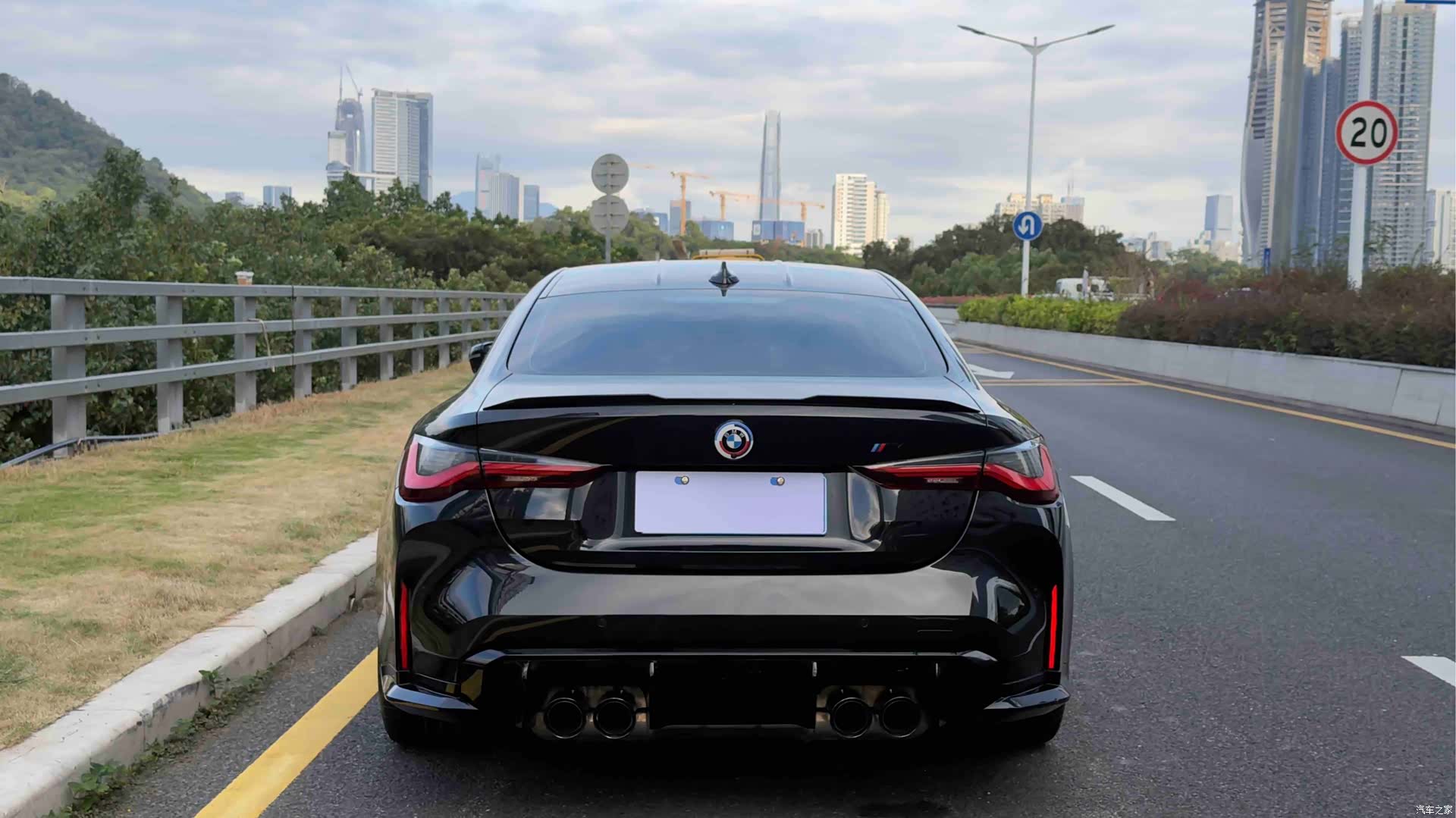 BMW M4, 2022 6